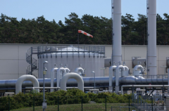[配资论坛]真香？多家龙头公司跨界抢滩医疗赛道医疗ETF吸金力MAX 基金份额融资余额又双叒叕创新高